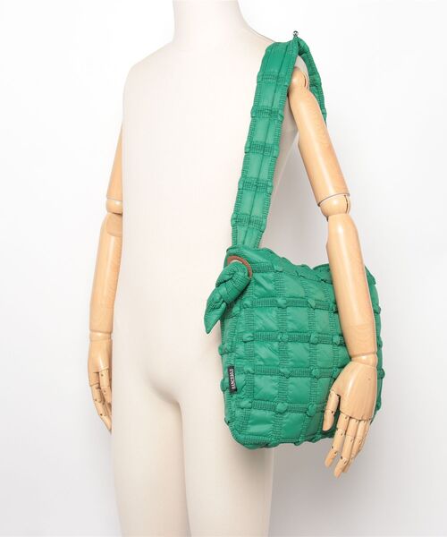 crossi(クロッシー)の「ぽこぽこプリーツショルダーバッグ(ショルダーバッグ・レディース・カーキ/グリーン/ベージュ/ブラック・FREE)」の21枚目の写真