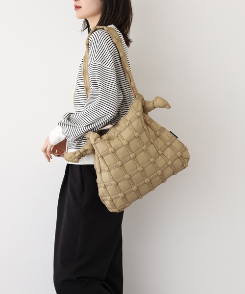 crossi(クロッシー)の「ぽこぽこプリーツショルダーバッグ(ショルダーバッグ・レディース・カーキ/グリーン/ベージュ/ブラック・FREE)」の12枚目の写真