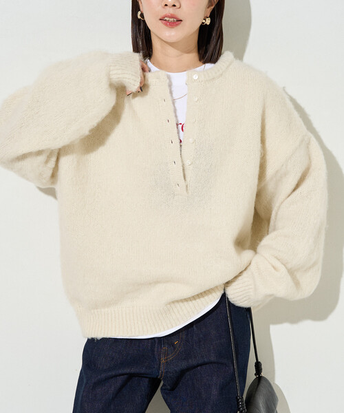 FREAK'S STORE(フリークスストア)の「限定展開 ウール タッチ 起毛 ヘンリーネック ニット(ニット/セーター・レディース・グレー/ナチュラル/ピンク/ブラック・フリ-)」の7枚目の写真
