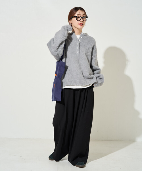 FREAK'S STORE(フリークスストア)の「限定展開 ウール タッチ 起毛 ヘンリーネック ニット(ニット/セーター・レディース・グレー/ナチュラル/ピンク/ブラック・フリ-)」の11枚目の写真