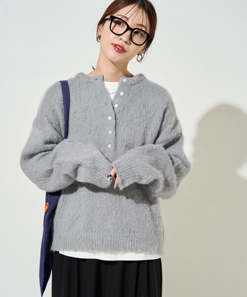 FREAK'S STORE(フリークスストア)の「限定展開 ウール タッチ 起毛 ヘンリーネック ニット(ニット/セーター・レディース・グレー/ナチュラル/ピンク/ブラック・フリ-)」の14枚目の写真