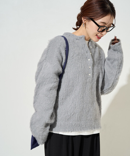 FREAK'S STORE(フリークスストア)の「限定展開 ウール タッチ 起毛 ヘンリーネック ニット(ニット/セーター・レディース・グレー/ナチュラル/ピンク/ブラック・フリ-)」の16枚目の写真