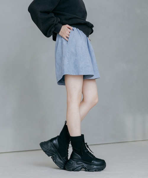 PAGEBOY（ページボーイ）の「フェイクスエードキュロットパンツ（スカート・レディース・ブラック/ブルー・FREE）」の19枚目の写真