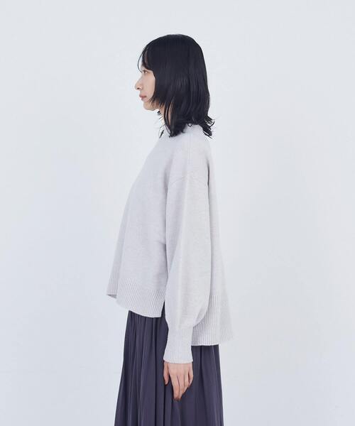 ADIEU TRISTESSE（アデュートリステス）の「ロールカラーパフスリーブニット（ニット/セーター・レディース・グリーン系その他/ライトグレー/ピンク・FREE）」の18枚目の写真