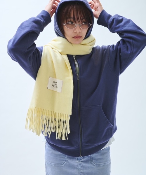 common gull products.(コモンガルプロダクツ)の「本を抱くマフラー(マフラー・レディース・グレー系/レッド系/ネイビー/イエロー系/ダークブラウン系/ピンク系・フリー)」の11枚目の写真