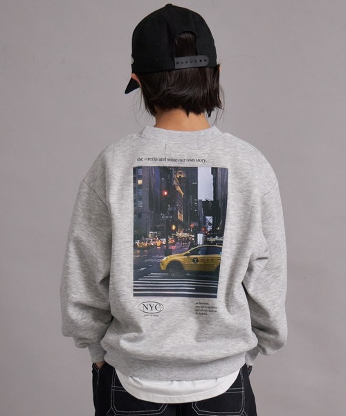 PAIRMANON STREET（ペアマノンストリート）の「裏起毛 フォトプリント スウェット トレーナー【PAIRMANON STREET】（スウェット・キッズ・ライトパープル/グレー/ブラック系その他/ブラック/グレー系その他・100/110/120/130/140/150/160/90）」の3枚目の写真