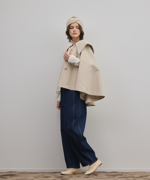 GRACE CONTINENTAL（グレースコンチネンタル）の「リネンオックスケープジャケット（その他アウター・レディース・ブラック/ベージュ・36）」の4枚目の写真