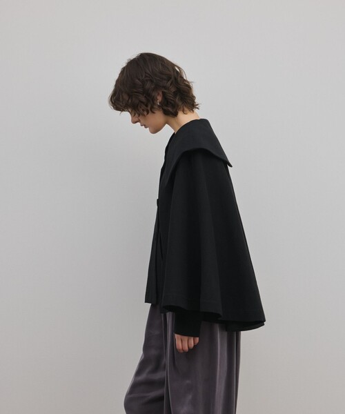 GRACE CONTINENTAL（グレースコンチネンタル）の「リネンオックスケープジャケット（その他アウター・レディース・ブラック/ベージュ・36）」の19枚目の写真