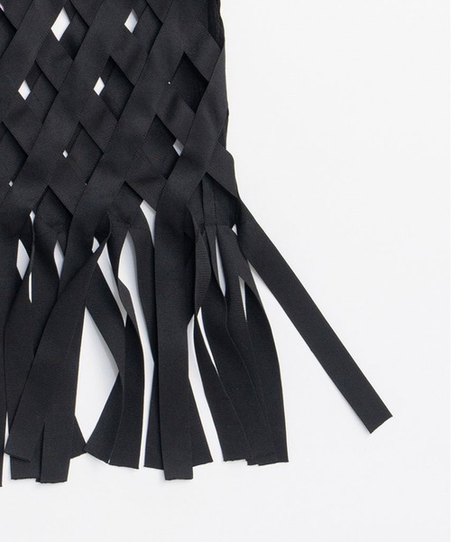 PRANK PROJECT（プランクプロジェクト）の「【2026Spring Pre-Order】ロゴプリントリボンTシャツ / Woven Grid Random Logo Top（その他トップス・レディース・ブラック・FREE）」の4枚目の写真