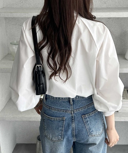 GeeRA(ジーラ)の「ボリュームボウタイブラウス(シャツ/ブラウス・レディース・ブラック/ブルー系その他/オフホワイト・LARGE/MEDIUM/X-LARGE)」の7枚目の写真