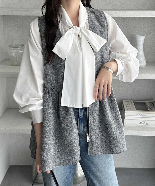 GeeRA(ジーラ)の「ボリュームボウタイブラウス(シャツ/ブラウス・レディース・ブラック/ブルー系その他/オフホワイト・LARGE/MEDIUM/X-LARGE)」の10枚目の写真