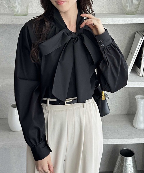 GeeRA(ジーラ)の「ボリュームボウタイブラウス(シャツ/ブラウス・レディース・ブラック/ブルー系その他/オフホワイト・LARGE/MEDIUM/X-LARGE)」の12枚目の写真