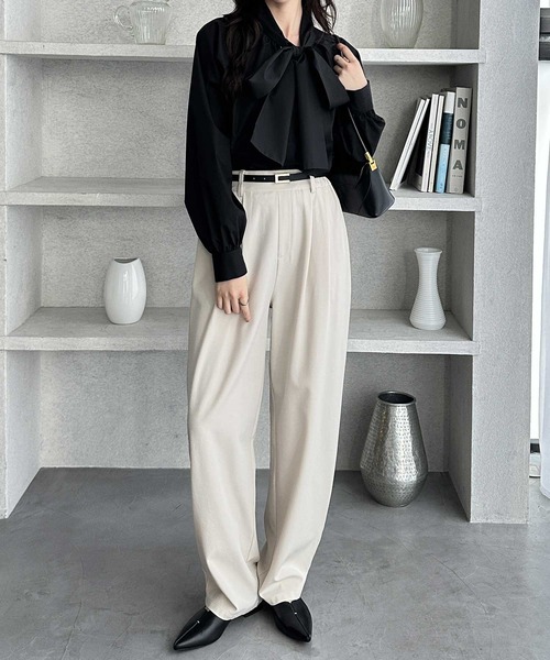 GeeRA(ジーラ)の「ボリュームボウタイブラウス(シャツ/ブラウス・レディース・ブラック/ブルー系その他/オフホワイト・LARGE/MEDIUM/X-LARGE)」の13枚目の写真