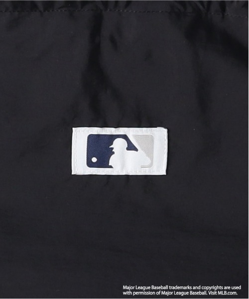 Right-on（ライトオン）の「【MLB】ワッシャーナイロンナップサック (軽量/スポーティ/チームロゴ/シンプルデザイン)（ショルダーバッグ・メンズ・ブラウン/ブラック/ブルー・ONE SIZE）」の17枚目の写真