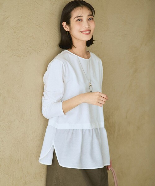 23区 L(ニジュウサンクオオキイサイズ)の「ナチュラルコットンベア シアードッキング カットソー(Tシャツ/カットソー・レディース・ベージュ系/ブラック系/ホワイト系・48/46/44)」の1枚目の写真