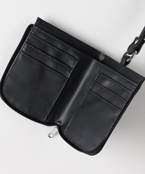 Right-on(ライトオン)の「Right-on Basic(ライトオンベーシック)【メンズ】フェイクレザーミニウォレット(ショルダーバッグ・メンズ・ブラック・ONE SIZE)」の8枚目の写真