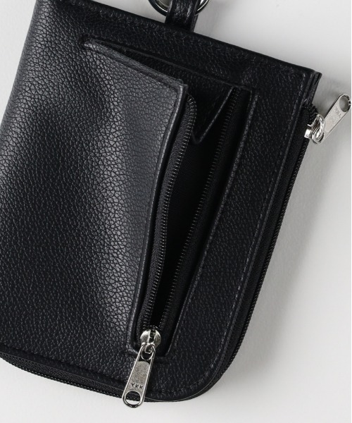 Right-on(ライトオン)の「Right-on Basic(ライトオンベーシック)【メンズ】フェイクレザーミニウォレット(ショルダーバッグ・メンズ・ブラック・ONE SIZE)」の3枚目の写真