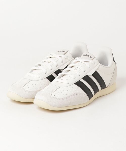 adidas(アディダス)の「アディダス adidas バレダ ローシューズ / BARREDA LOシューズ(スニーカー・レディース・ホワイト×ブラック・25.0cm/23.0cm/23.5cm/24.0cm/24.5cm)」の16枚目の写真