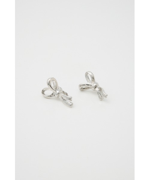 SLY（スライ）の「RIBBON EARRING リボンイヤリング（イヤリング・レディース・ゴールド/シルバー・FREE）」の3枚目の写真