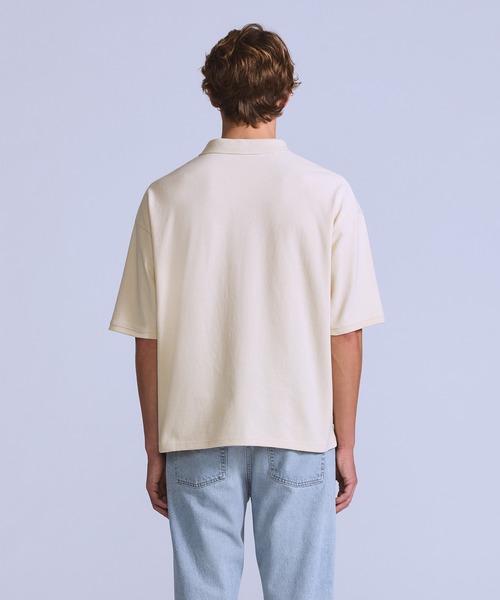 Levi's(リーバイス)の「Levi's/リーバイス BLUETAB(TM) クロップド ポロ(ポロシャツ・メンズ・ホワイト・XL/L/M/S)」の2枚目の写真