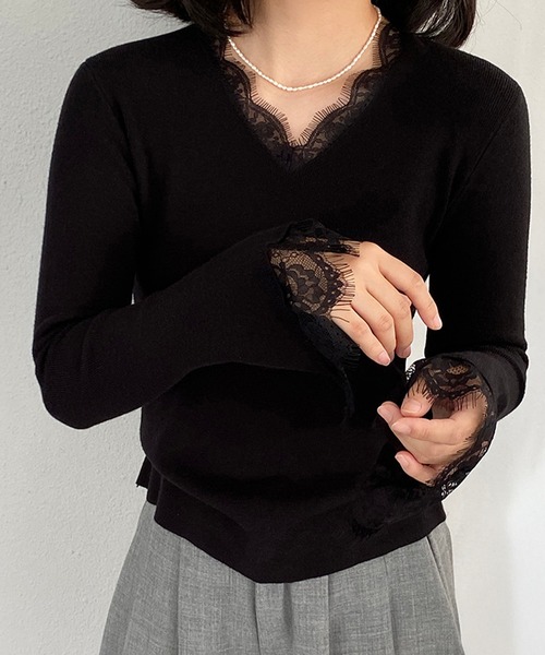 by LEGNA(バイレグナ)の「Vネックレースニット(ニット/セーター・レディース・アイボリー/ブラック/ベージュ・LARGE/MEDIUM)」の2枚目の写真