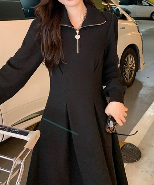 SallyLunn(サリーラン)の「ウエストタックハーフジップワンピース(ワンピース・レディース・アイボリー/ブラック・LARGE/MEDIUM)」の11枚目の写真