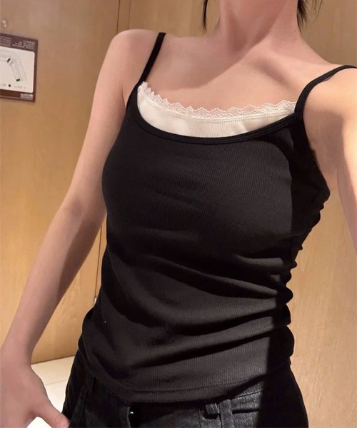 Lace Ladies(レースレディース)の「配色 フェイクレイヤード レース カップ付き キャミソール(キャミソール・レディース・ホワイト/ブラック/グレー・FREE)」の1枚目の写真