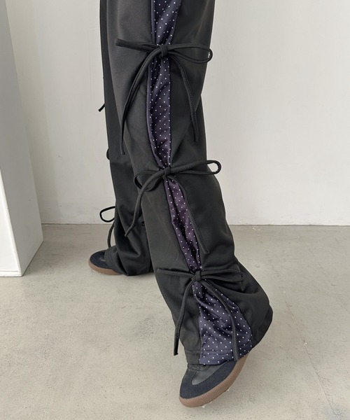 CLEA(クレア)の「ドットリボンスウェットパンツ(スウェットパンツ・レディース・ブラック/グレー・FREE)」の5枚目の写真