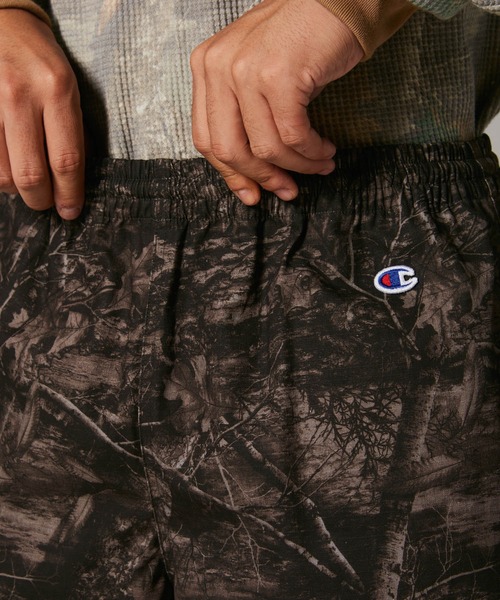 Champion(チャンピオン)の「【Champion/チャンピオン】メンズ メンズカジュアル ショーツ(その他パンツ・メンズ・ブラウン系その他/ブラック系その他・X-LARGE/LARGE/MEDIUM)」の16枚目の写真