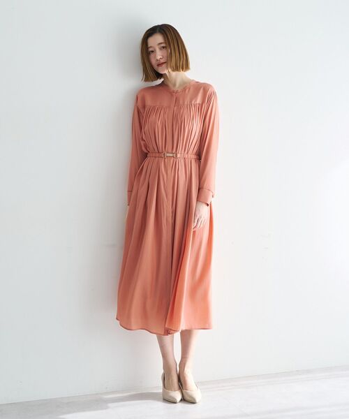 YECCA VECCA（イェッカヴェッカ）の「ベルト付きギャザーワンピース（ワンピース・レディース・オレンジ/ブルー/ネイビー・FREE）」の20枚目の写真