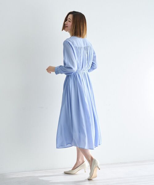 YECCA VECCA（イェッカヴェッカ）の「ベルト付きギャザーワンピース（ワンピース・レディース・オレンジ/ブルー/ネイビー・FREE）」の17枚目の写真