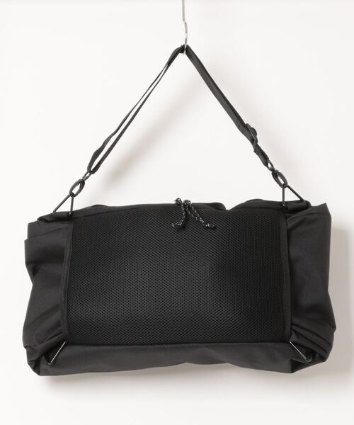 DC SHOES(ディーシーシューズ)の「DC SHOES メンズ 26 SKATE BAG スケートバッグ 【2026年春夏モデル】/30リッター2WAYナイロンバッグ(ショルダーバッグ・メンズ・ブラック系その他2/ブラック系その他・FREE)」の3枚目の写真