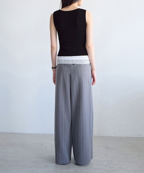 CHAN ME(チャンミ)の「レイヤードレースタンクトップ(タンクトップ・レディース・ベージュ/ネイビー/ブラック/グレー・X-LARGE/LARGE/MEDIUM)」の12枚目の写真