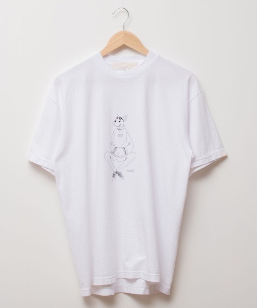 A blends(エイブレンズ)の「"A blends Meme-ci × A blends イラストTシャツ ""french bull"" "(Tシャツ/カットソー・メンズ・ブラック/ホワイト・X-LARGE)」の4枚目の写真