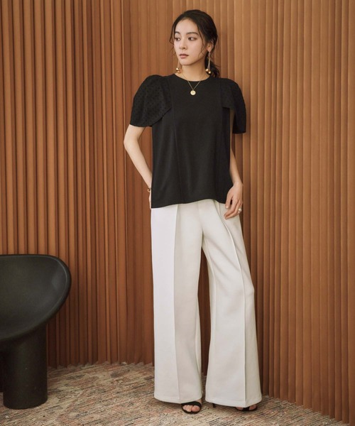 ELFRANK(エルフランク)の「ダンボール ドット パフスリーブ トップス《着用動画あり》(Tシャツ/カットソー・レディース・オフホワイト/ブラック・L/M)」の4枚目の写真
