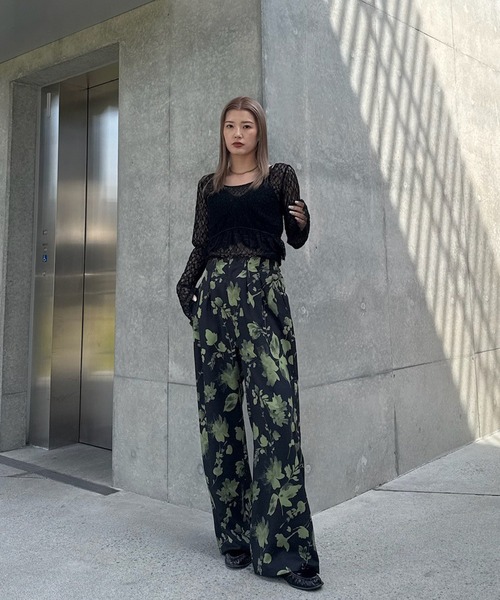 Ameri（アメリ）の「CUT LACE BUSTIER SET TOP（シャツ/ブラウス・レディース・アイボリー/ブラック・FREE）」の17枚目の写真