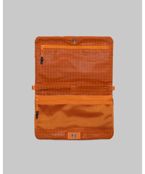 Topologie(トポロジー)の「Flat Sacoche Small(フラット サコッシュ スモール)(ショルダーバッグ・レディース・オレンジ・ONE SIZE)」の4枚目の写真