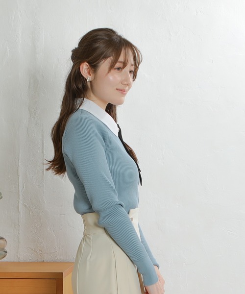 ASTORIA ODIER（アストリアオディール）の「３wayデタッチャブルボウタイニット(300日着られるニット/イージーケア/ウォッシャブル)（ニット/セーター・レディース・ネイビー/グレイッシュブルー/ホワイト×ブルー/ピンクベージュ・MEDIUM）」の6枚目の写真