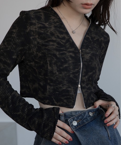 VACANCY(ヴァカンシー)の「ケミカル加工ZIPリブカーディガン(Tシャツ/カットソー・レディース・ブラック/ベージュ・FREE)」の1枚目の写真