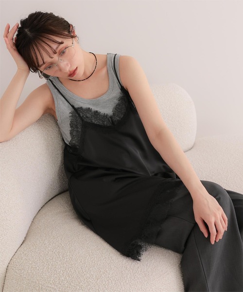 miette(ミエット)の「マットサテンレースキャミワンピース(ワンピース・レディース・ベージュ/ライトブルー/アイボリー/ブラック・FREE)」の2枚目の写真