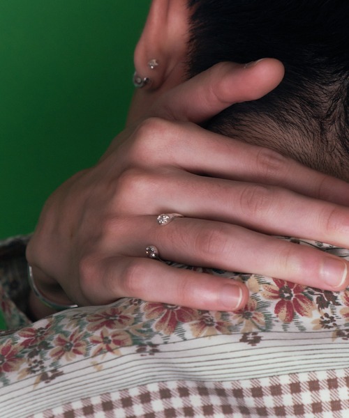 whoseA(フーシー)の「【silver925】W dot Ring / ダブルドットジルコニアリング(リング・メンズ・クリア/ブラック・16号/13号/10号)」の1枚目の写真