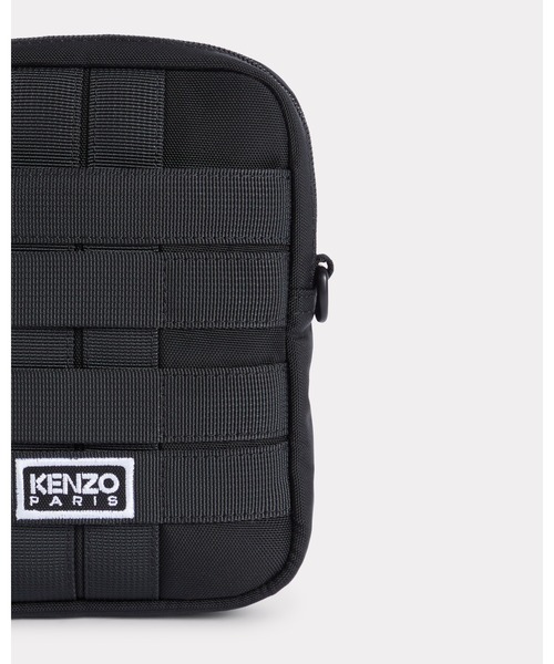 KENZO(ケンゾー)の「'KENZO Explorer' スリング バッグ(メッセンジャーバッグ・メンズ・ブラック系その他・ONE SIZE)」の3枚目の写真