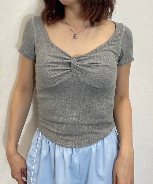 ROGER AND RAW（ロジャーアンドロウ）の「[カップ付き]テレコクロップドTシャツ（Tシャツ/カットソー・レディース・ブラック/グレー/ホワイト/ブラウン・FREE）」の21枚目の写真