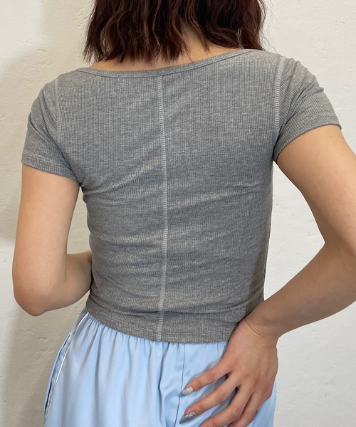 ROGER AND RAW（ロジャーアンドロウ）の「[カップ付き]テレコクロップドTシャツ（Tシャツ/カットソー・レディース・ブラック/グレー/ホワイト/ブラウン・FREE）」の19枚目の写真