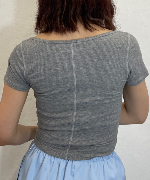 ROGER AND RAW（ロジャーアンドロウ）の「[カップ付き]テレコクロップドTシャツ（Tシャツ/カットソー・レディース・ブラック/グレー/ホワイト/ブラウン・FREE）」の18枚目の写真