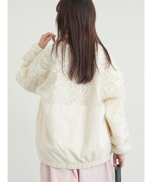 Samansa Mos2(サマンサ モスモス)の「切り替えレースブルゾン(ブルゾン・レディース・キナリ・F)」の4枚目の写真