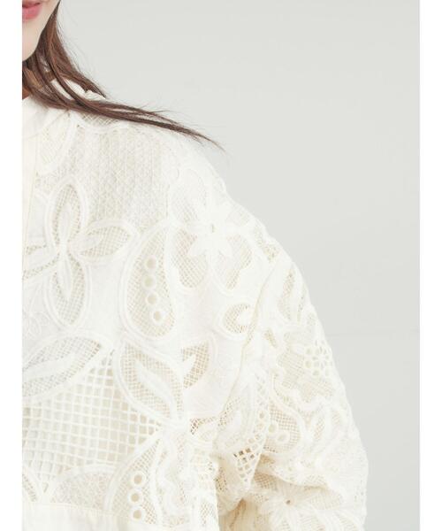 Samansa Mos2(サマンサ モスモス)の「切り替えレースブルゾン(ブルゾン・レディース・キナリ・F)」の22枚目の写真