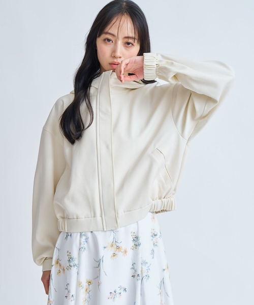 NOELA(ノエラ)の「コンパクトフーディージャケット(その他アウター・レディース・オフホワイト/ベージュ・M/S)」の3枚目の写真