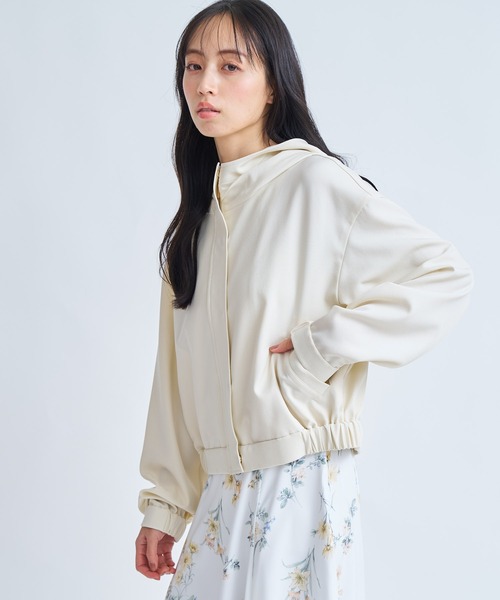 NOELA(ノエラ)の「コンパクトフーディージャケット(その他アウター・レディース・オフホワイト/ベージュ・M/S)」の5枚目の写真
