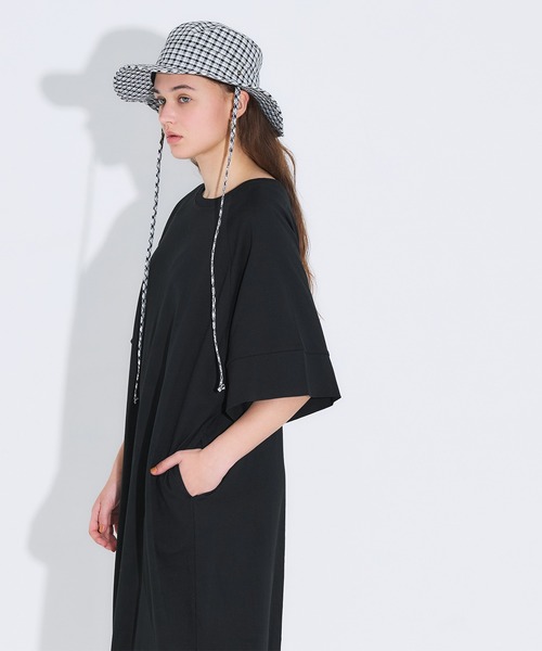 coca(coca)(コカ)の「五分袖カットワンピース(ワンピース・レディース・ライトグレー/ブラック・S/M/L)」の13枚目の写真